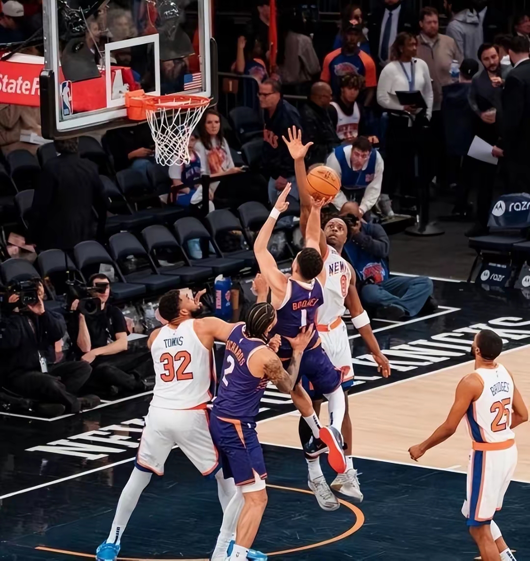 九游-NBA季后赛决赛激情夜！浓眉里突外投，广州队爆冷切尔西(切尔西季前赛)